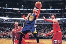 德转列巴拉圭球员历史身价前10：阿尔米隆第1，巴里奥斯上榜