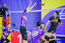 东体：波耶特辞职是为助教出头，中超有球队有意聘请他执教