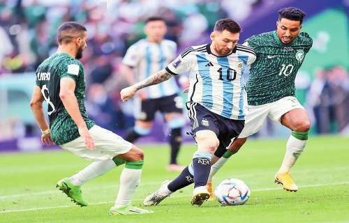 全明星赛先发名单出炉 詹皇 柯里 杜兰特再齐先发